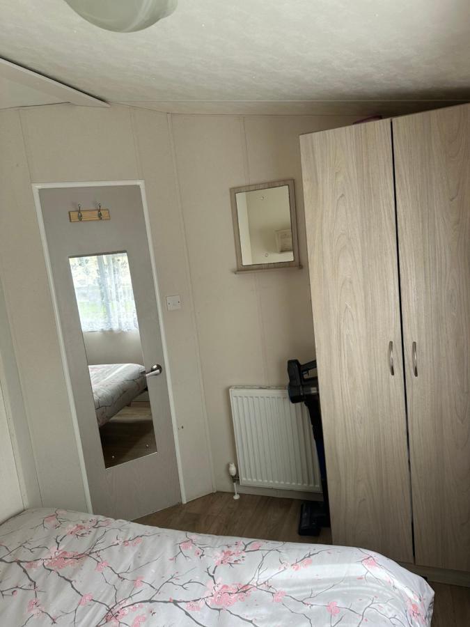 Angie'S Caravan At Seawick 호텔 Saint Osyth 외부 사진